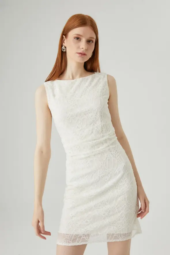 Back Window Lycra Lace Dress - White - 2