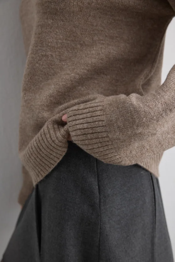 Basic Knit Sweater - Mink - Gusto