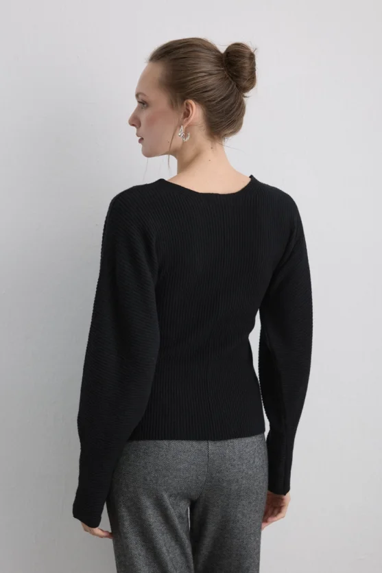 Batwing Sleeve Wool Knit Black - Gusto