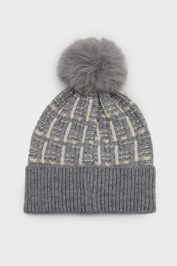 Beanie with Pompom - Grey - 1