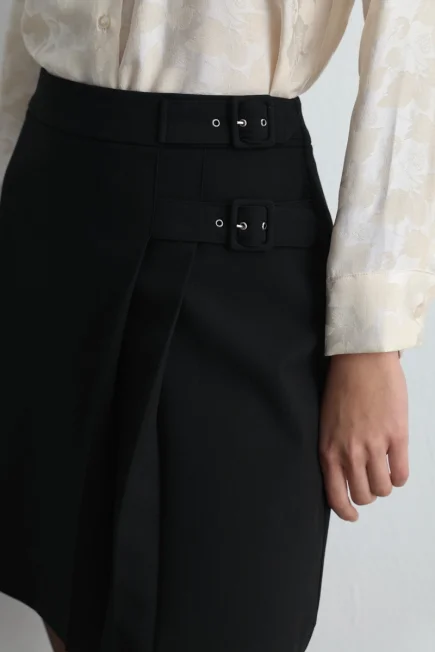 Belt Buckle Mini Skirt Black - Gusto (1)