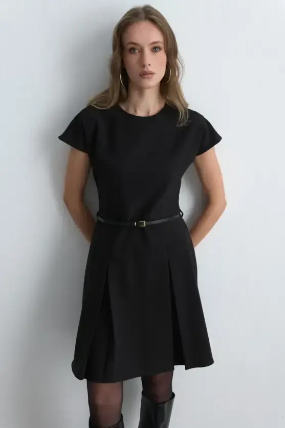 Belted Low Sleeve Dress - Black - Gusto