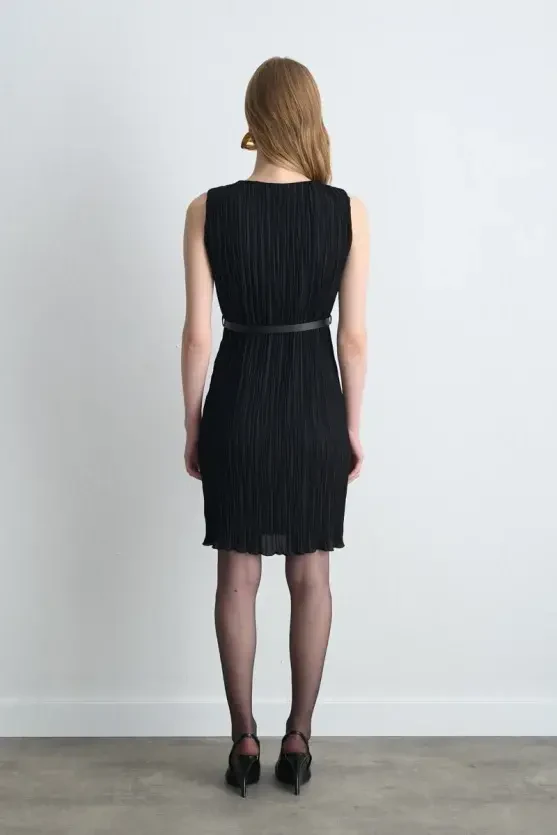 Belted Pleated Dress - Black - 6