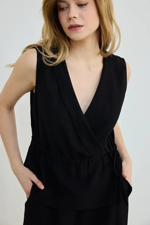 Belted Sleeveless Blouse - Black - 3