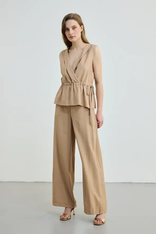 Belted Sleeveless Blouse - Camel - 2