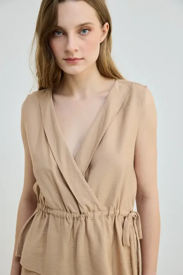 Belted Sleeveless Blouse - Camel - 3