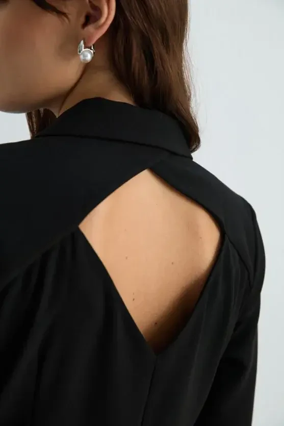 Blazer-Collar Crepe Jumpsuit - Black - 9