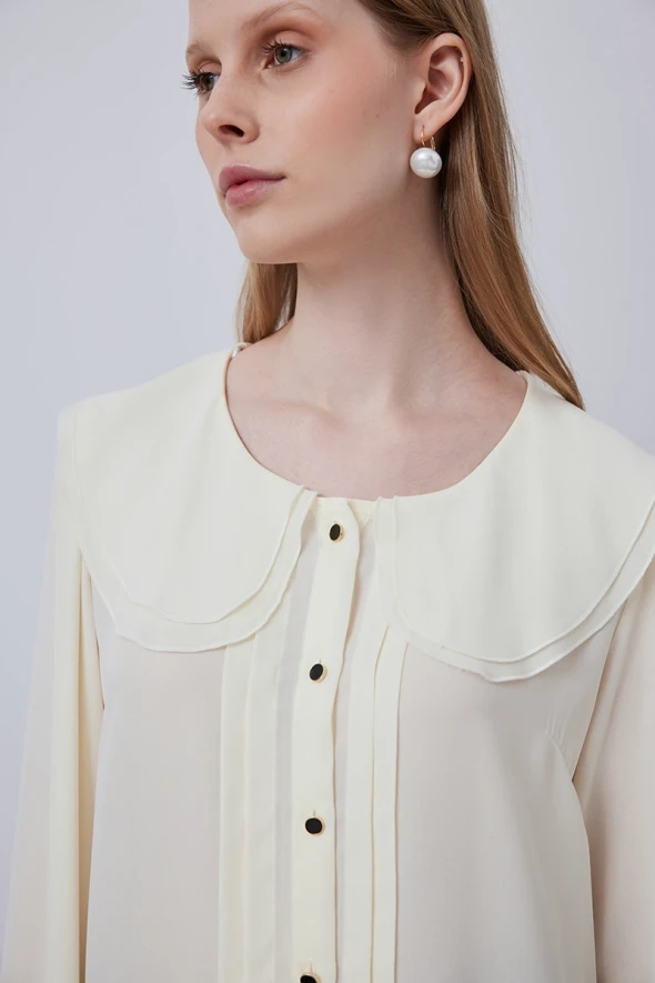 Blouse with Collar Flounce - Ecru - 4