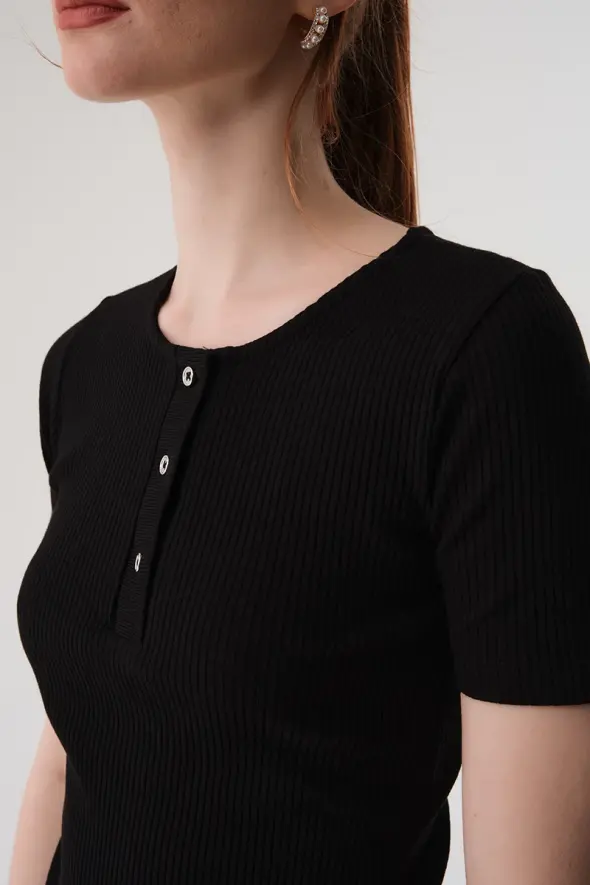 Button Detailed Ribbed Blouse - Black - 3