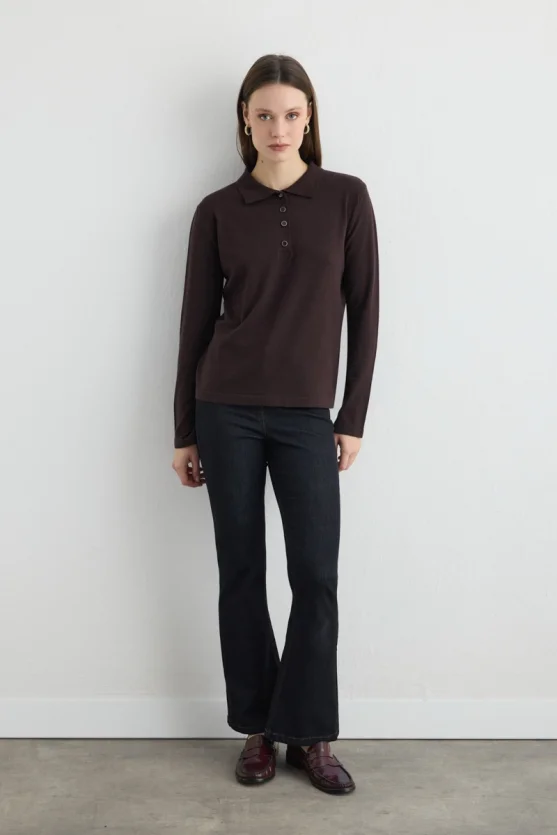 Buttoned Polo Neck Knit Blouse Brown - 2