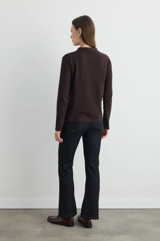 Buttoned Polo Neck Knit Blouse Brown - Gusto