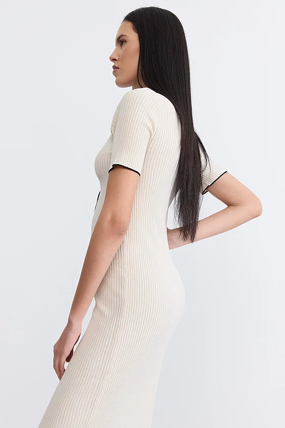Buttoned Polo Neck Knit Dress - Ecru - Gusto
