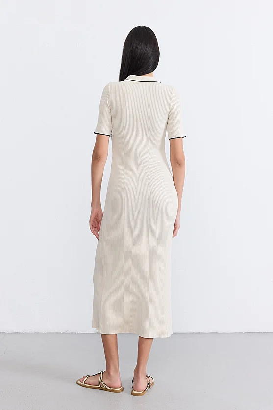 Buttoned Polo Neck Knit Dress - Ecru - Gusto