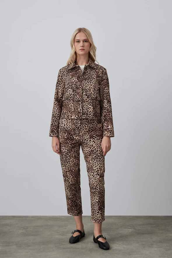 Canvas Jacket with Leopard Pattern - Brown - 3