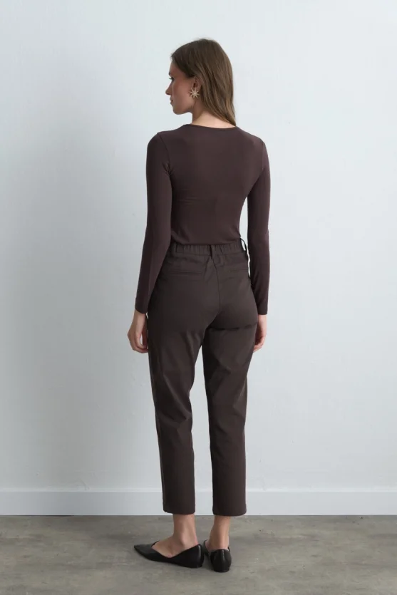 Canvas Mom Pants Brown - Gusto