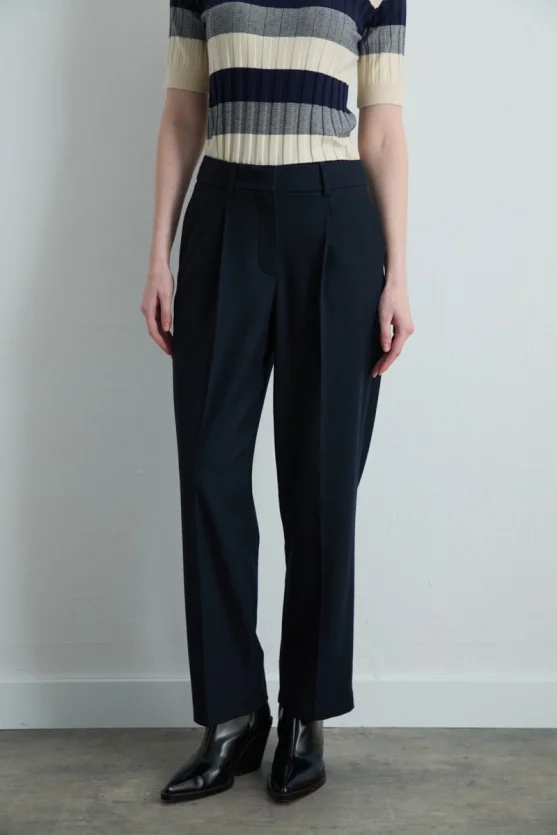 Carrot Cut Belted Pants Navy Blue - Gusto