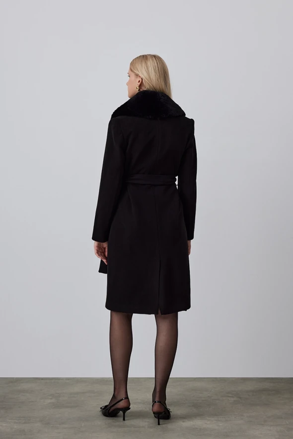 Cashmere Coat with Fur Collar - Black - 7