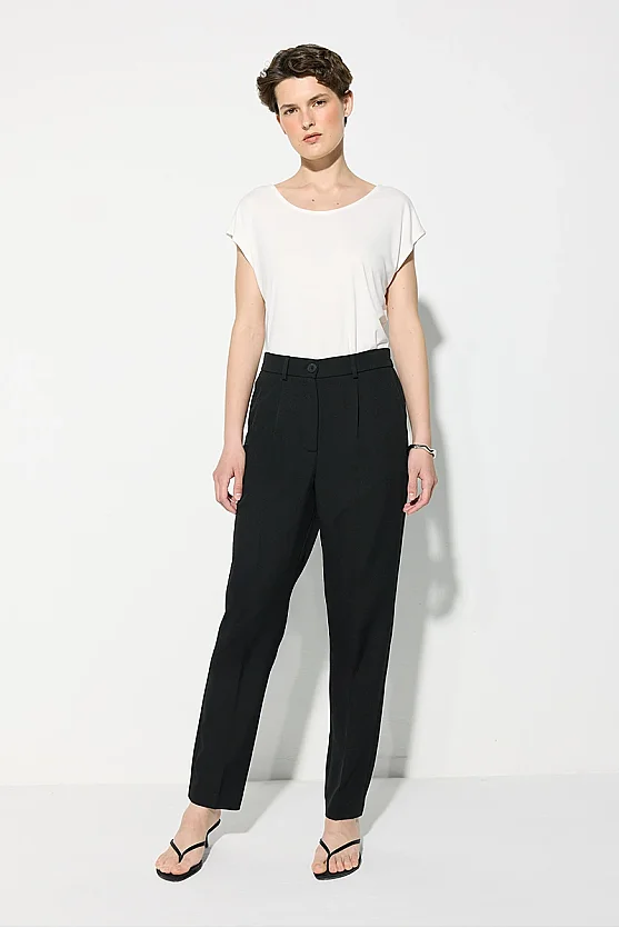 Cigarette Pants with Elastic Back Waist - Black - Gusto