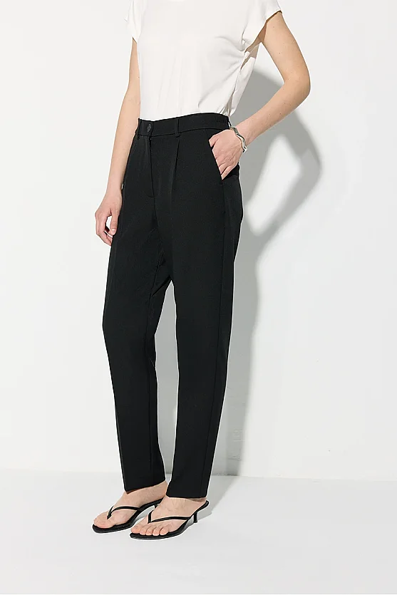 Cigarette Pants with Elastic Back Waist - Black - Gusto