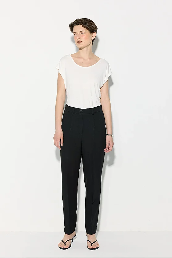 Cigarette Pants with Elastic Back Waist - Black - Gusto