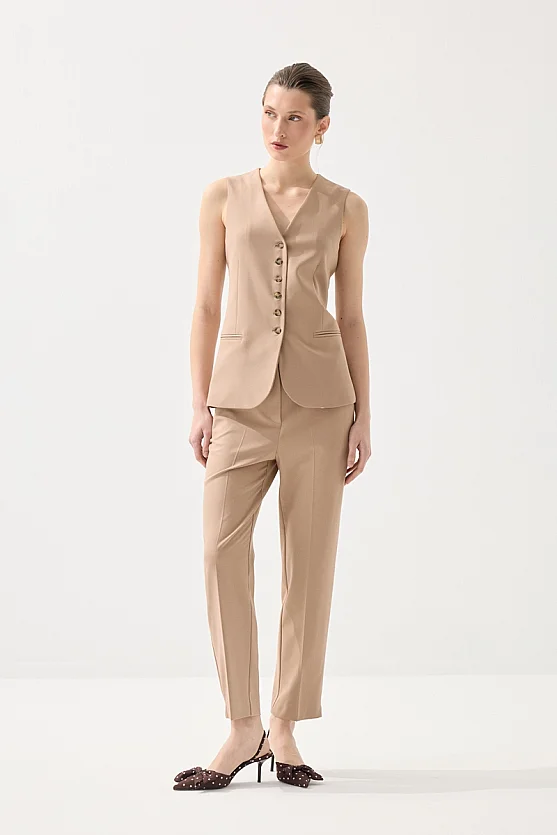 Classic Buttoned Vest - Beige - 2