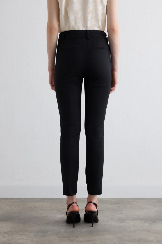 Classic Magic Pants - Black - Gusto