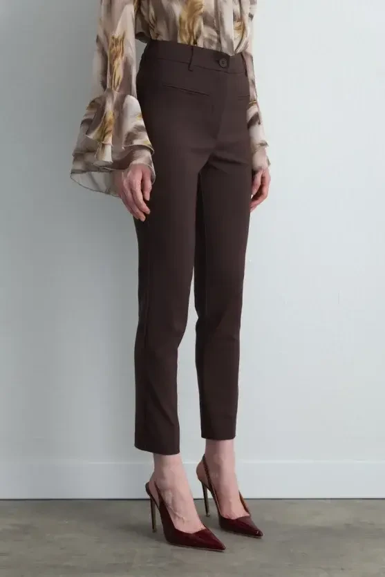 Classic Magic Pants - Brown - Gusto