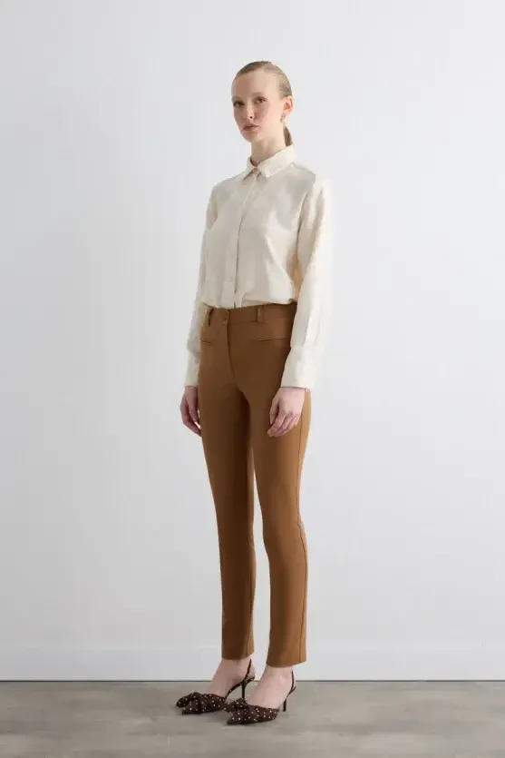 Classic Magic Pants - Camel - 4
