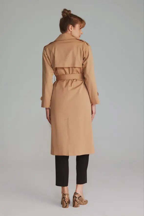 Classic Relaxed Fit Trenchcoat - Camel - 10