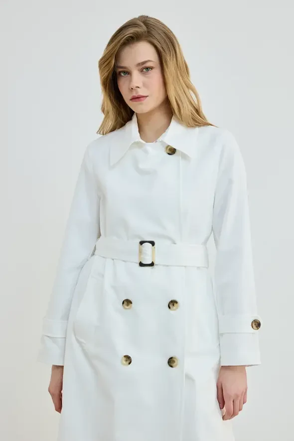 Classic Trenchcoat - White - 5