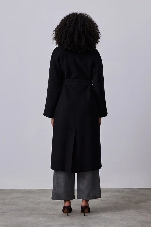 Classic Wool Coat - Black - 4