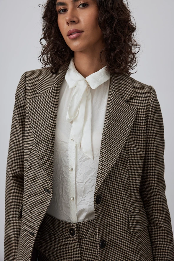 Classic Wool Jacket with Houndstooth Print - Brown - 4