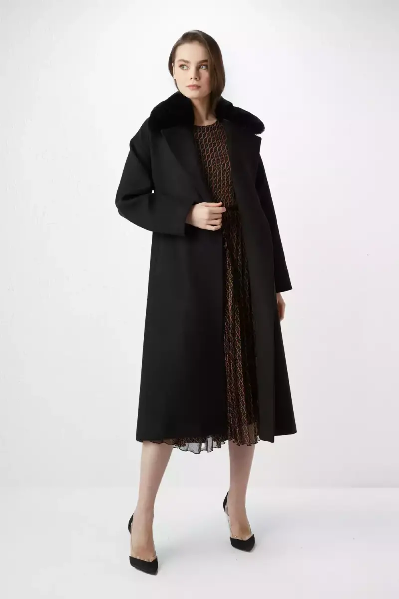 Fur deals collar overcoat