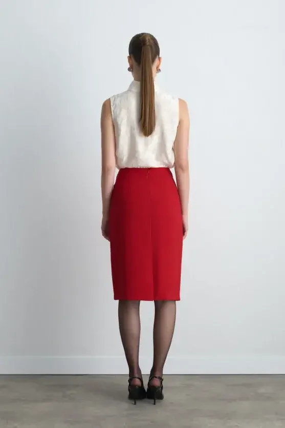 Crepe Pencil Skirt - Red - Gusto
