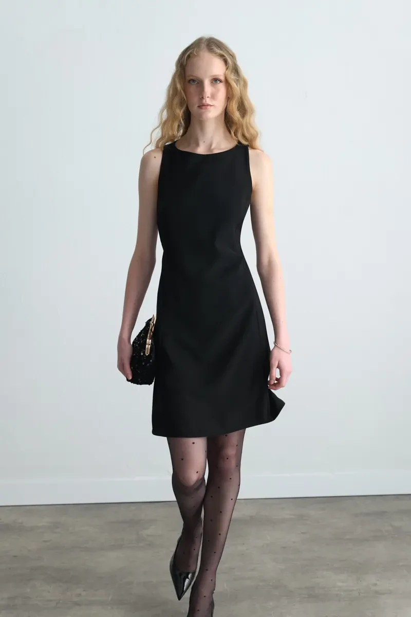 Crepe Pinafore Dress - Black