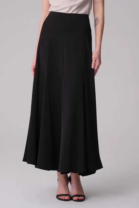 Crepe Satin Dome Long Skirt - Black - 1