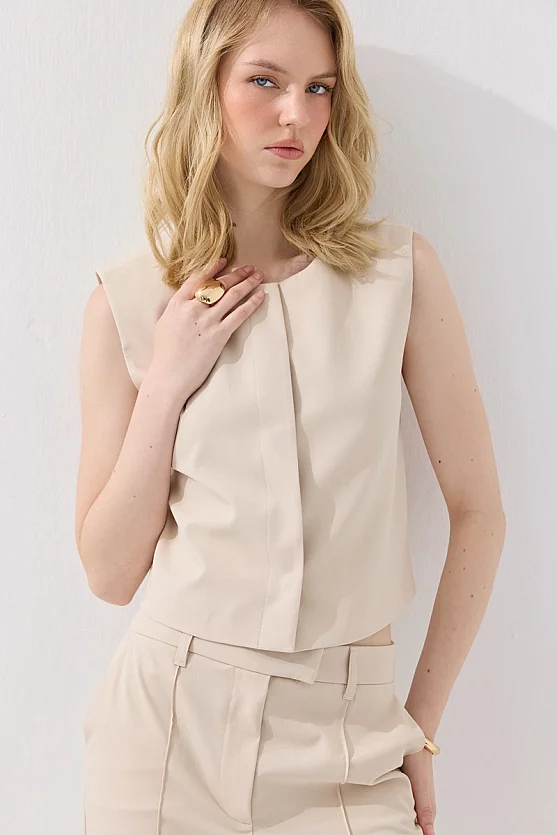 Crew Neck Snap Button Vest - Beige - 6