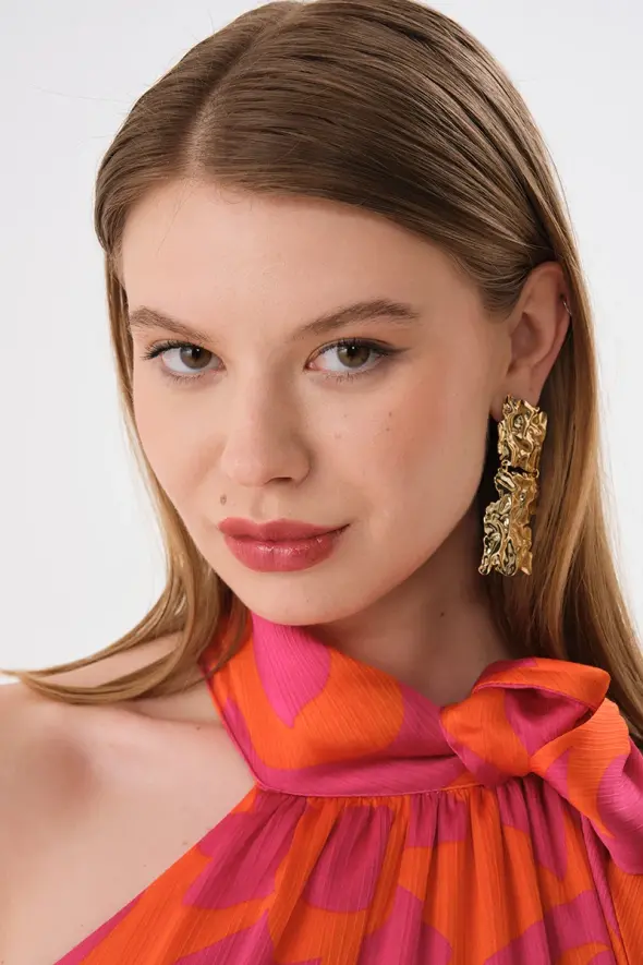 Dangling Design Earrings - Gold - 2