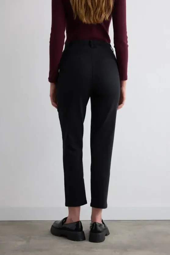 Denim Mom Pants - Black - Gusto