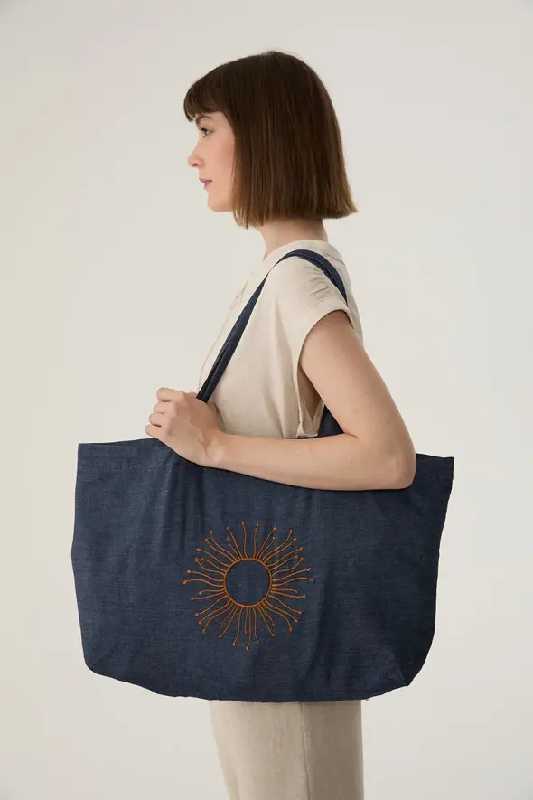 Denim Shopping with Sun Embroidered - Blue - 1