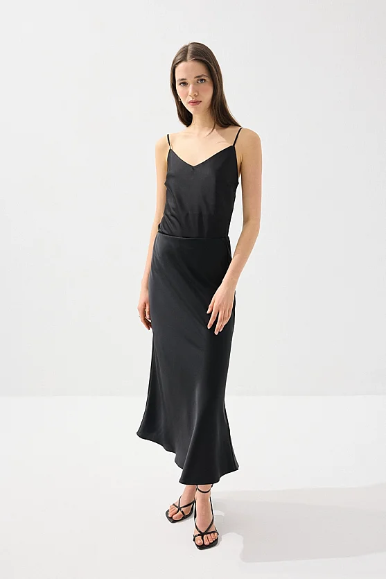 Diagonal Cut Satin Long Skirt - Black - 5