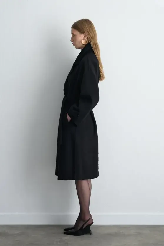 Double-Breasted Unlined Wool Coat - Black - Gusto