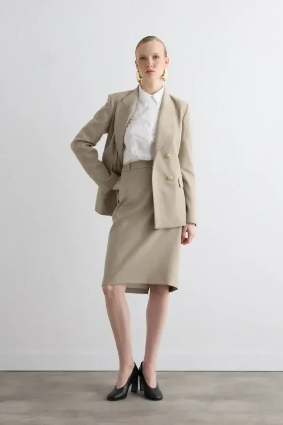 Double-Breasted Wool Coat - Beige - Gusto