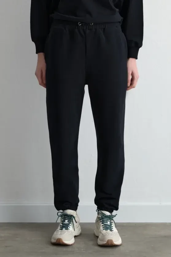 Elastic Hem Cotton Sweatpants - Black - Gusto