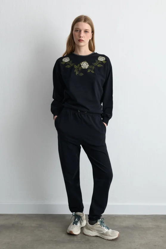 Elastic Hem Cotton Sweatpants Black - 1