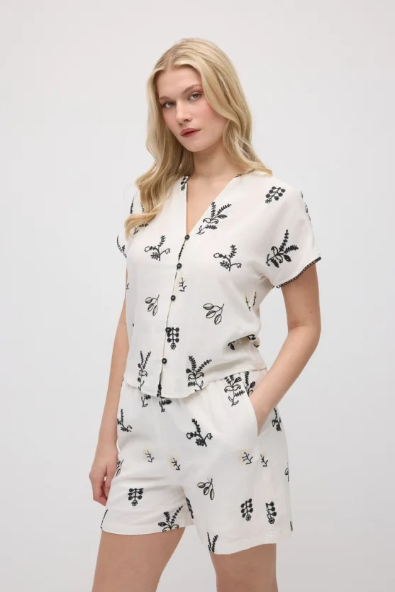 Elastic Waist Embroidered Viscose Linen Shorts - Ecru - 3