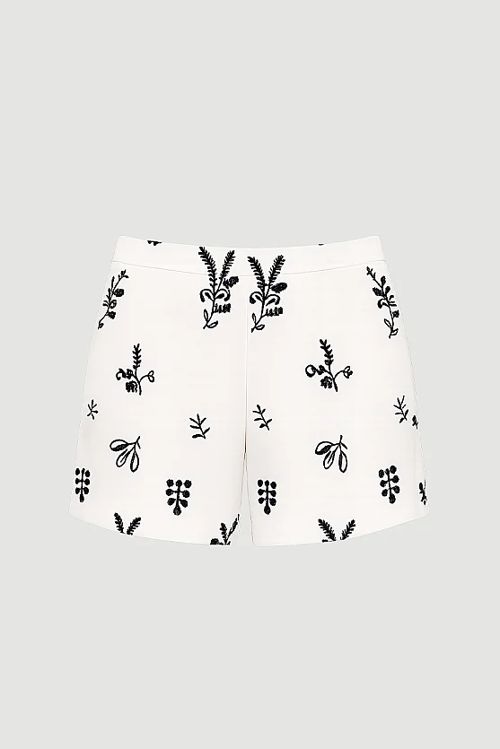 Elastic Waist Embroidered Viscose Linen Shorts - Ecru - Gusto