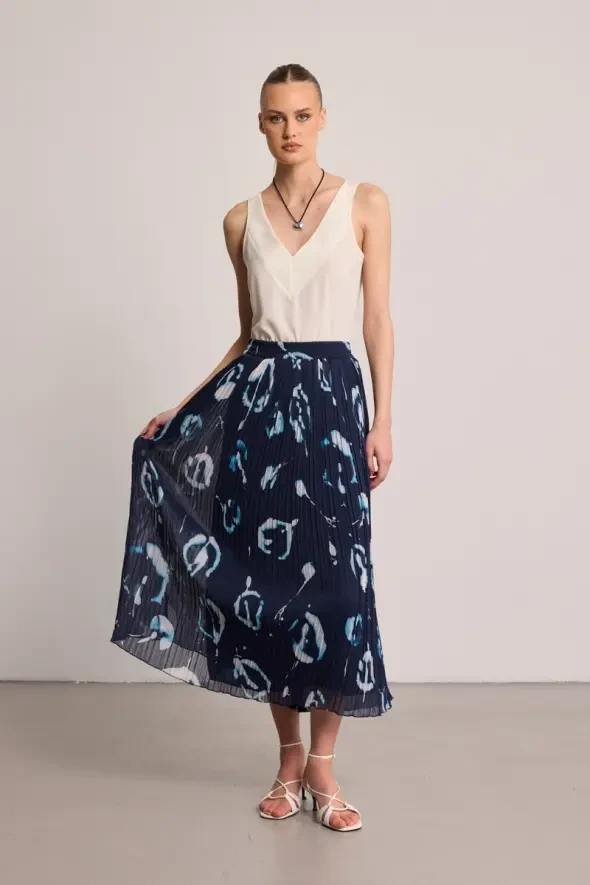 Elastic Waist Long Pleated Skirt - Navy Blue - 1