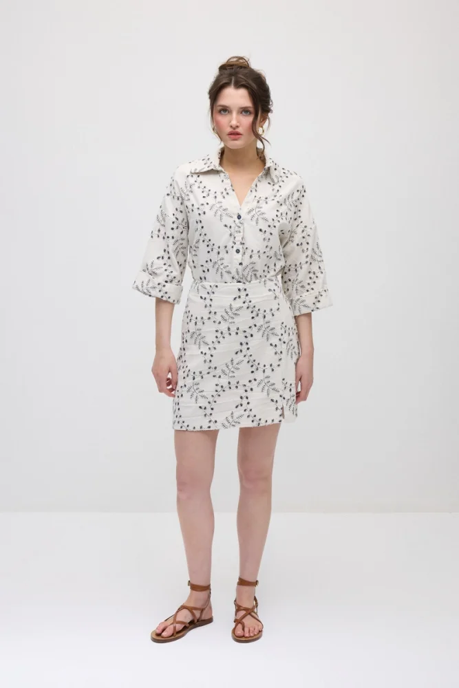 Embroidered Cotton Mini Skirt - Ecru - Gusto