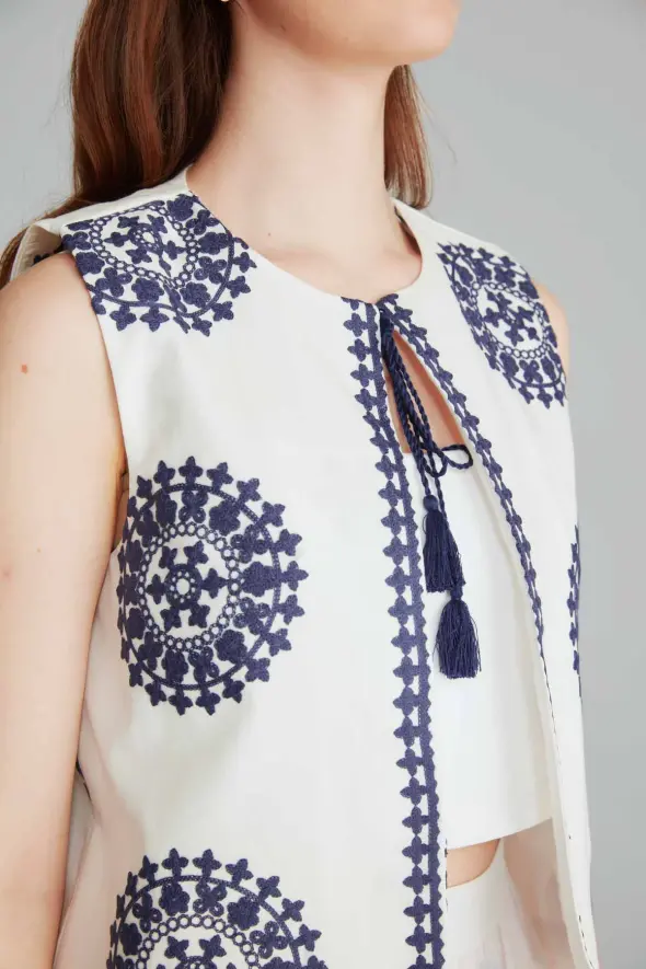 Embroidered Cotton Vest - Blue - 6